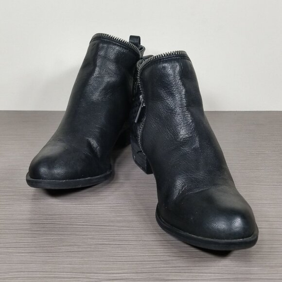 Lucky Brand Bartalino Bootie, Black Leather, Womens Size 8 M / 38 - Picture 4 of 11